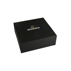 Gift box luxury con chiusura magnetica quadrata "M" - immagine 3